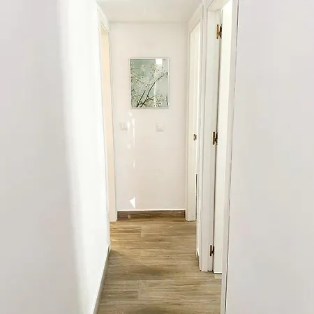 Lejlighed Beachfront Two-bedroom In *